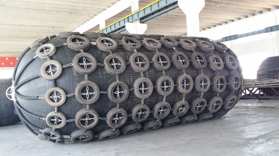Marine Yokohama Pneumatic Fender Solusi Perlindungan Ultimate Untuk Struktur Kapal