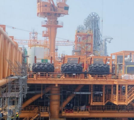 Fender Crane untuk Terminal Marinir