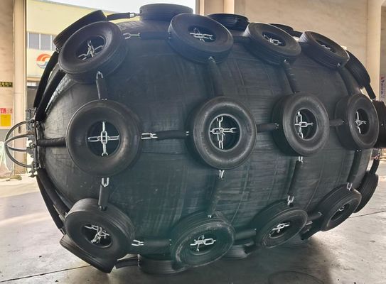 Pneumatic Rubber Fenders 2.5X4M, Ban Pesawat