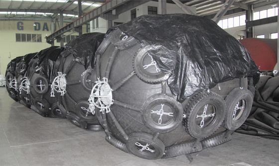 Yokohama Pneumatic Fender Dengan Ban Net 2.5mX3 M