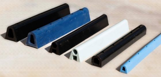 Pelindung fender poliuretan tipe-D